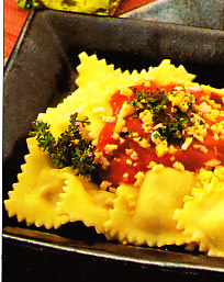 Raviolis con salsa de tomillo