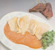 Raya con salsa de pimientos choriceros