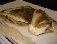 Rodaballo en papillote y salsa de champán