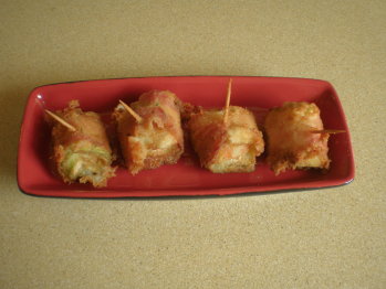 Rollitos de calabacín con langostinos