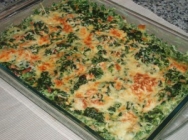 Rollitos de col y verduras con crema de espinacas