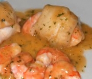 Rollitos de lenguado con salsa de langostinos