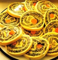 Rollo relleno de espinacas y zanahoria