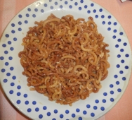 Rossejat de fideos o fideos dorados