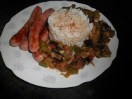 Salchichas con hortalizas