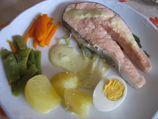 Salmón cocido frío