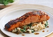 Salmón con salsa Dijon