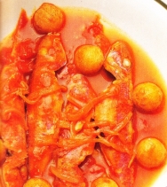 Salmonetes en salsa roja