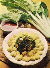 Acelgas con puré de patatas