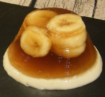 Receta de Aspic de té con plátano y yogur de piña