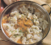Receta de Bacalao con patatas y salsa de pimientos