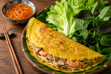 Banh Xeo Camboyano - Crep Salado Relleno de Cerdo