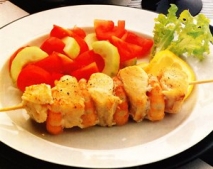 Brochetas marineras