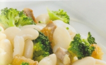 Brócoli con judías blancas