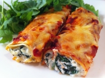 Canelones de espinacas y queso Emmental