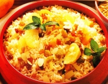 Ensalada de arroz con piña y pomelo
