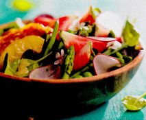 Receta de Ensalada de hortalizas y manzana con vinagreta de nueces