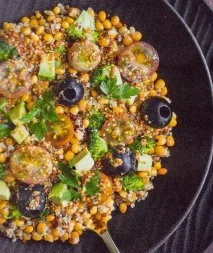 Receta de Ensalada de lentejas, quinoa, aguacate y brócoli