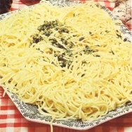 Espaguetis con perejil