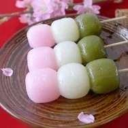 Receta de Hanami dango (bolitas dulces)