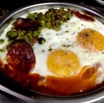 Receta de Huevos al plato a la madrileña