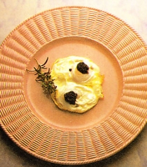 Receta de Huevos fritos con caviar