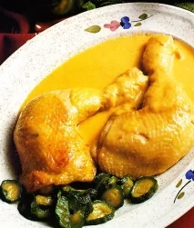 Jamoncitos de pollo con compota de calabacín