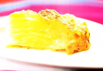 Pastel de patata y piel de queso