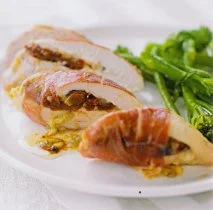 Receta de Pechugas de pollo rellenas de queso stilton con jamón