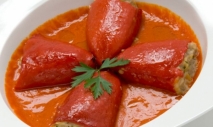 Pimientos del piquillo rellenos de brandada