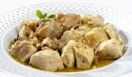 Pollo al ajillo