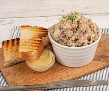 Rillettes de conejo