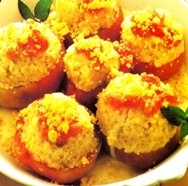 Tomates rellenos de arroz con salsa al curry