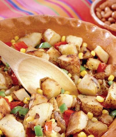 Sofrito de papas con cebollas y pimientos