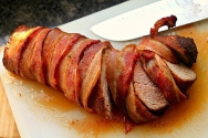 Solomillo ibérico con salsa de moscatel y manzanas
