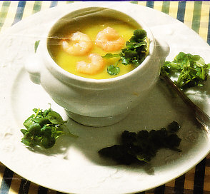 Sopa de berros y trufa