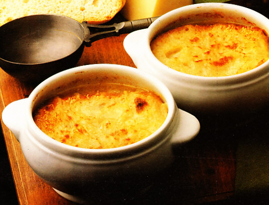 Sopa de cebolla al cava