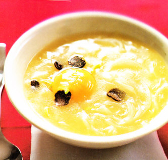 Sopa de cebolla con trufa