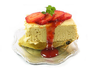 Sopa de fresas con helado de vainilla