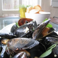 Sopa de mejillones a la tailandesa
