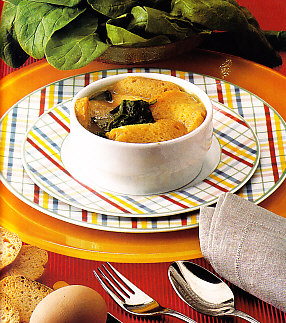 Sopa de pan y espinacas gratinada