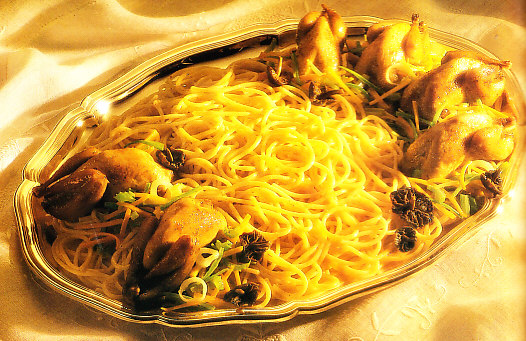 Espaguetis con codornices