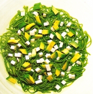 Tallarines verdes a la crema de aguacate