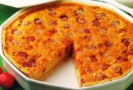 Tarta de cerezas con avellanas