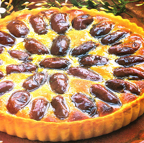 Tarta de dátiles y almendras
