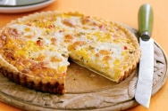 Tarta de peras, nueces y queso gorgonzola