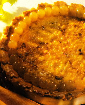 Tarta de pollo con uvas al cava
