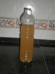 Té verde frío con limón