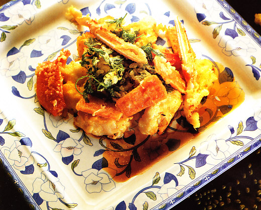 Tempura de marisco y verduras