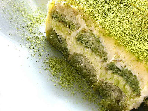 Tiramisú de té verde matcha